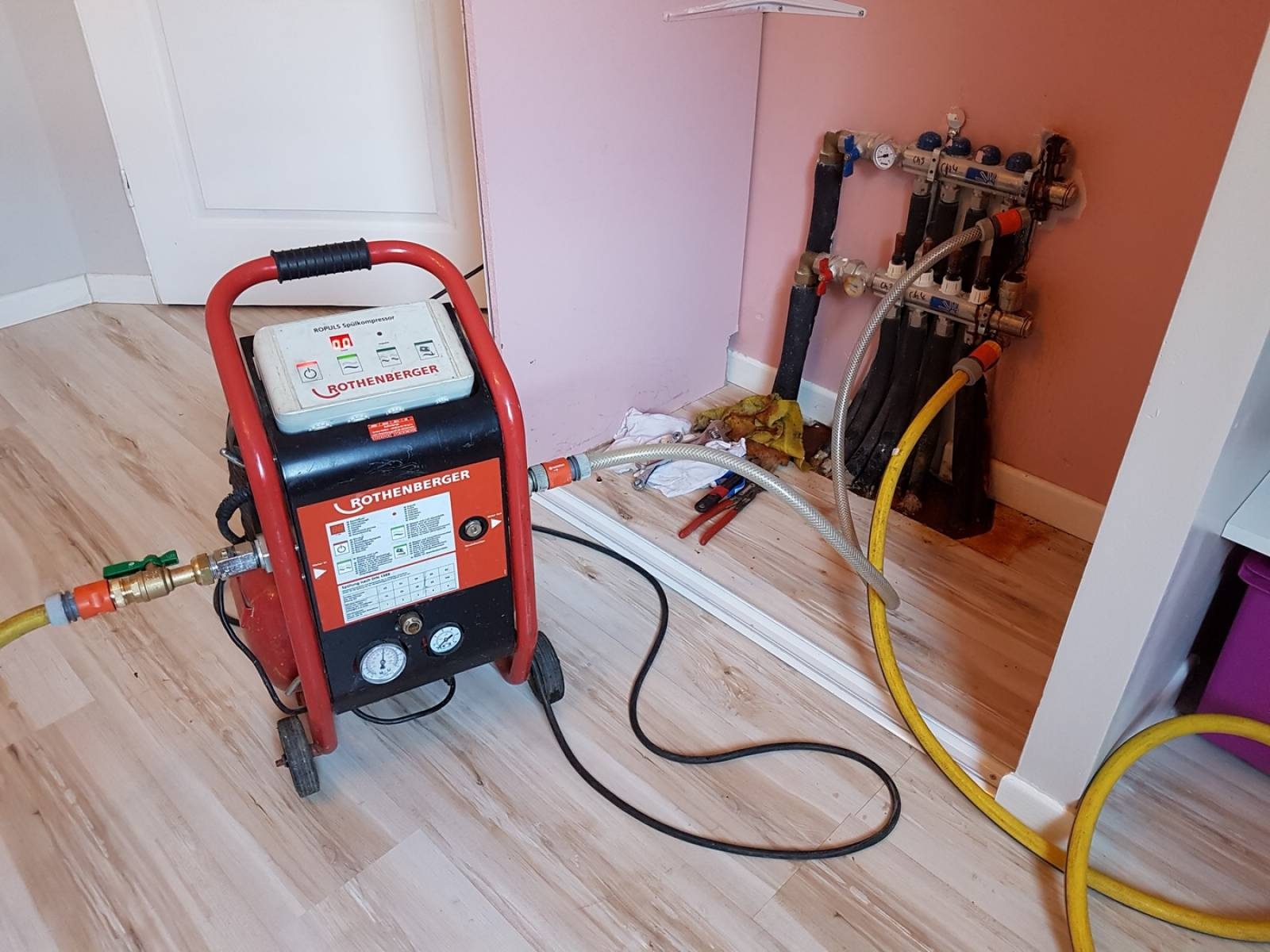 Unalan Vaillant Hermetik Şofben Kombi Bakımı